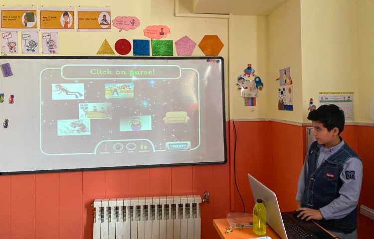 بازی مربوط به کلمات "ur" 11