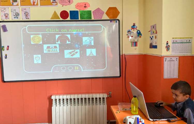 بازی مربوط به کلمات "ur" 12