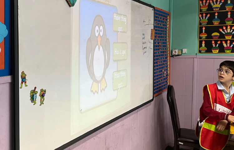 بازی مربوط به گرامر صفحه 51 12