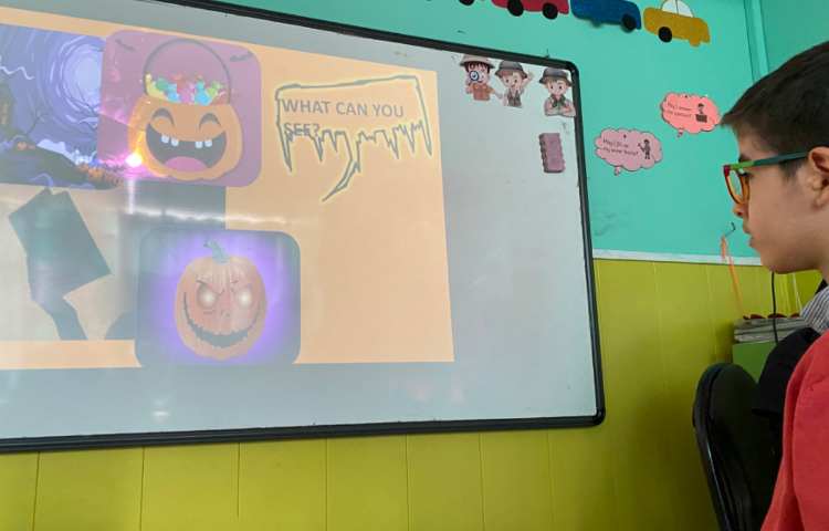 بازی مربوط به shadow puppet 1