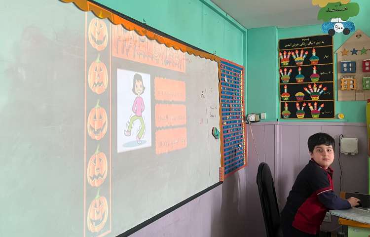 بازی مربوط به action verbs 1