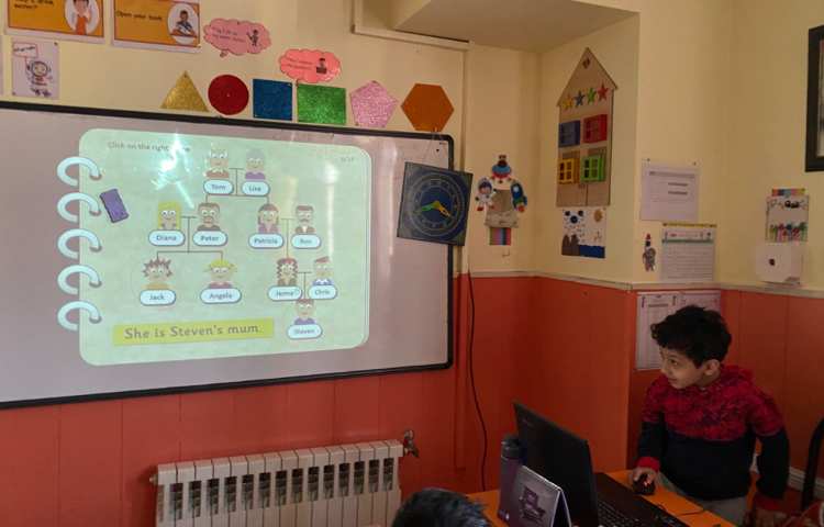 بازی مربوط به my family 12