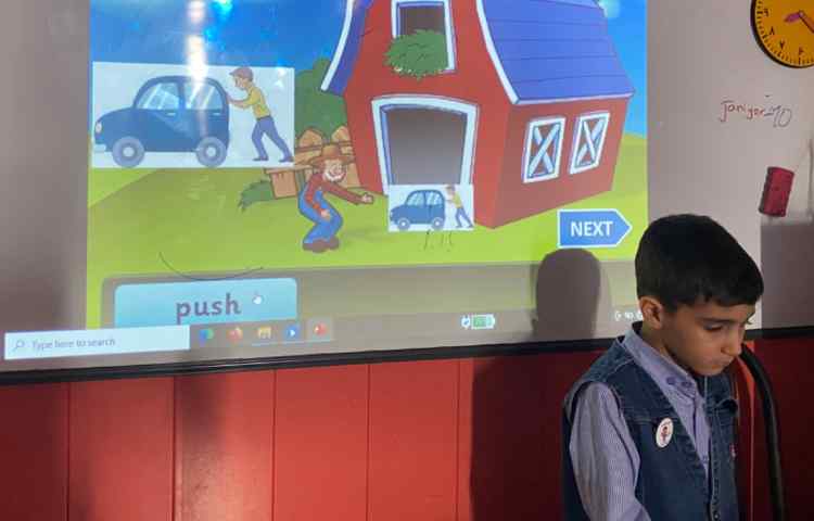 بازی مربوط به action verbs 2