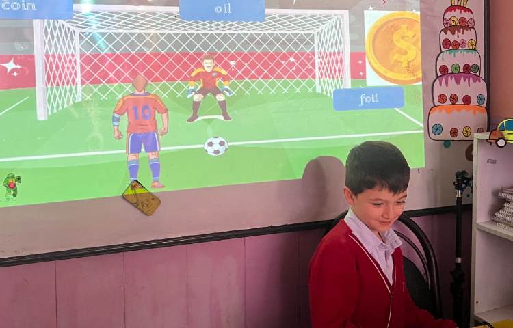 بازی مربوط به oi 2