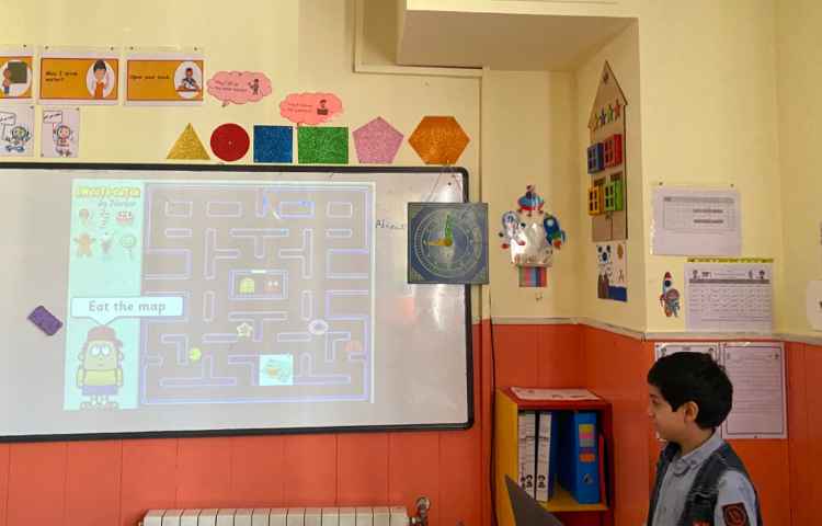 بازی مربوط به phonics(c,g,o) 3