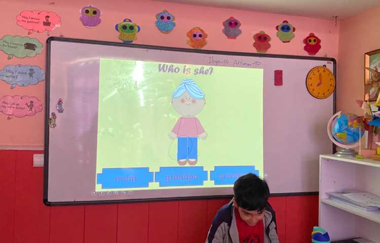 بازی مربوط به my family 5