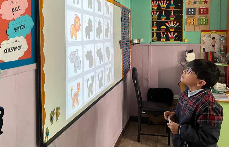 بازی مربوط به shadow 5