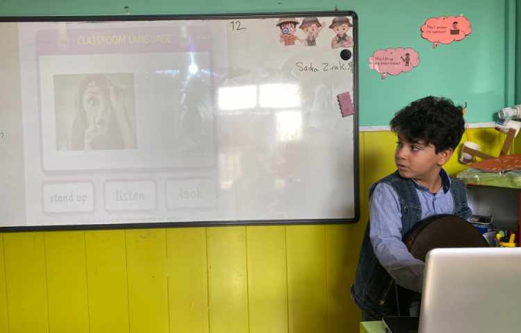 بازی مربوط به Classroom objects 8