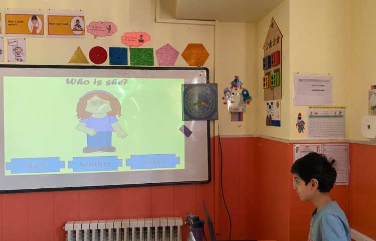 بازی مربوط به my family 8