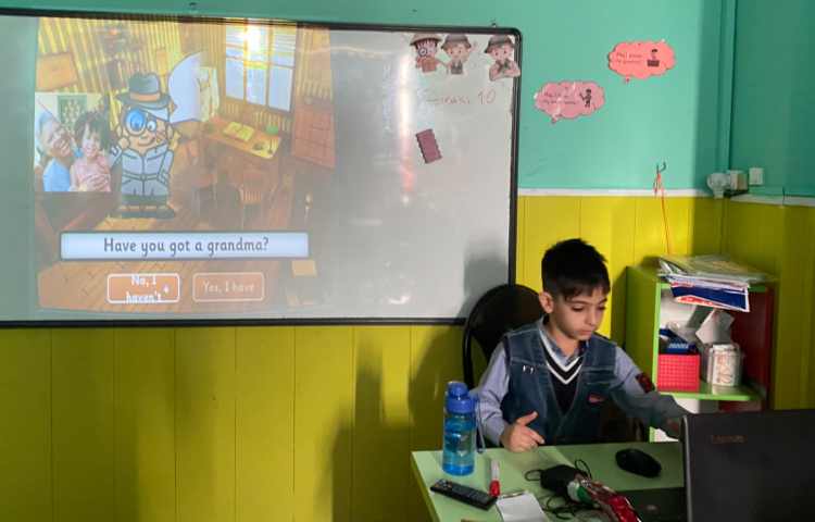 بازی مربوط به have got, haven't got 9