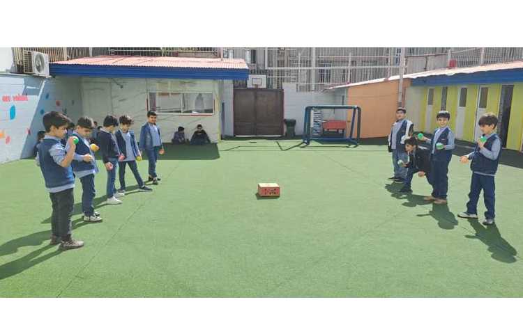 بازی مهیج جعبه سرگردان در بازی دبستانی 5