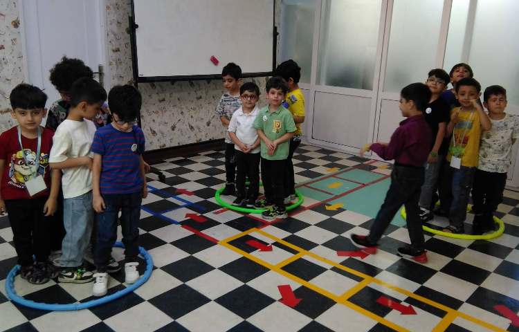 :بازی‌های تابستانه (رنگ و حلقه)