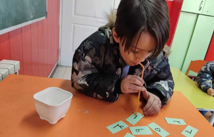 بازی هدفمند اعداد با استفاده از نی 1