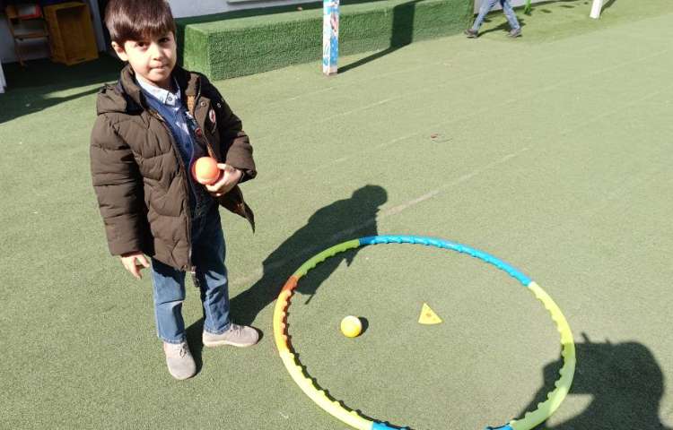 بازی هدفمند ،بازی اعداد بوسیله‌ی حلقه و توپ