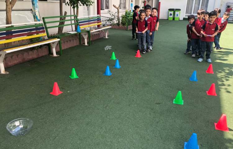 بازی هدفمند: بازی گروهی حمل آب