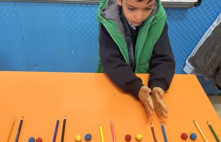 بازی هدفمند( دقت و تمرکز و توجه) 4