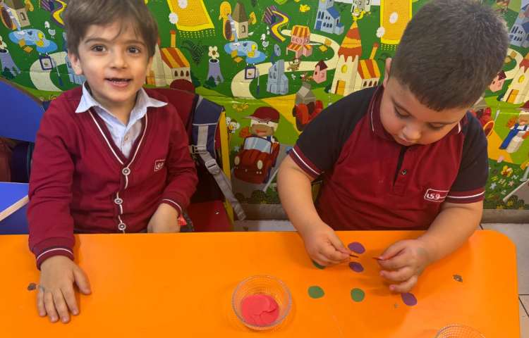 بازی هدفمند: مهره‌های رنگی 1