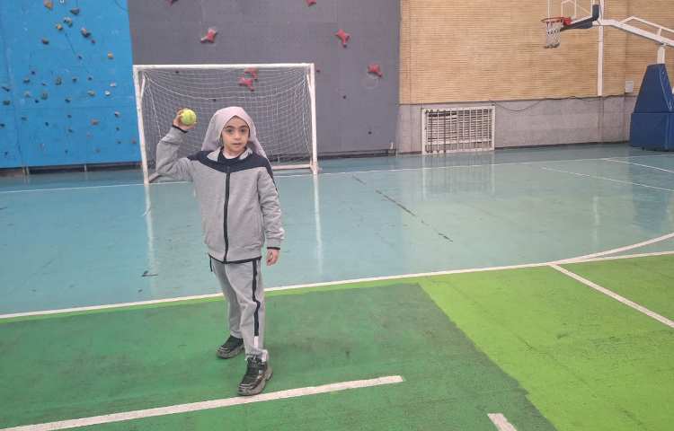 بازی وسطی دایره ای 2