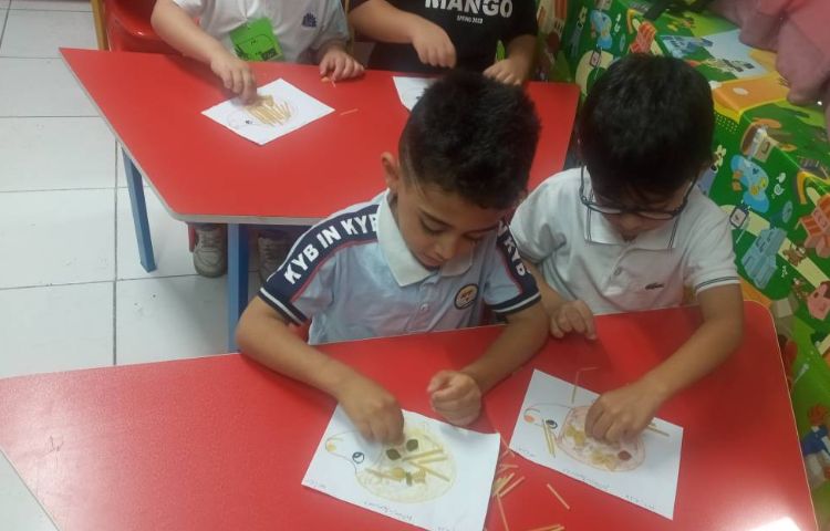 بازی و ریاضی:سازه ماکارانی