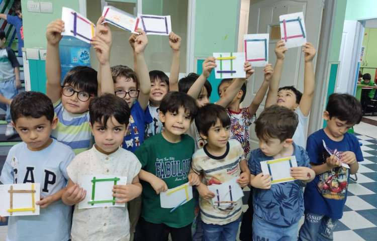 : بازی و ریاضی، درست کردن قاب عکس به شکل چهارگوش