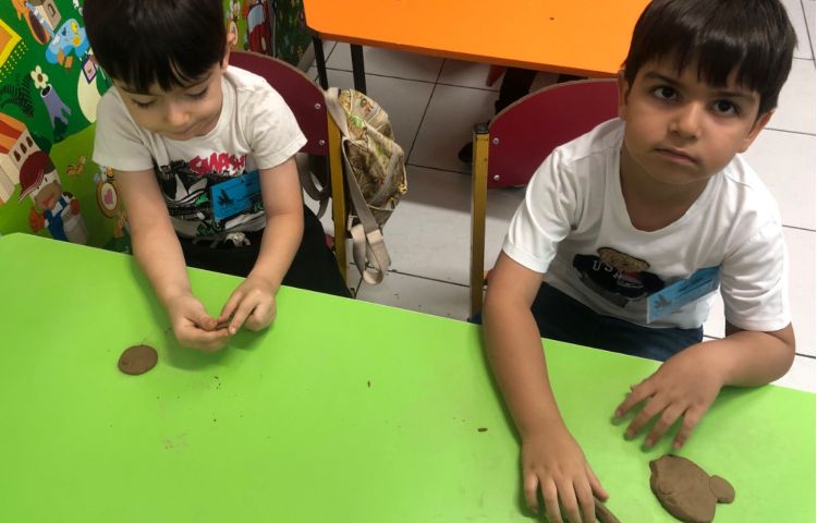 بازی و ریاضی سازه ماکارونی به شکل جوجه تیغی