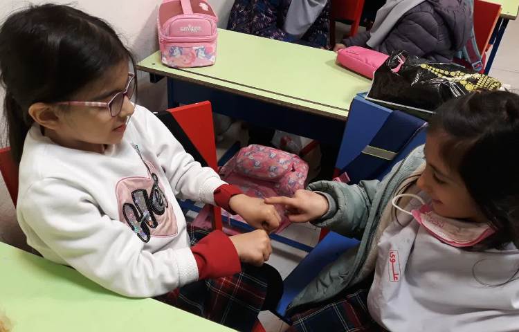 بازی و فارسی 7