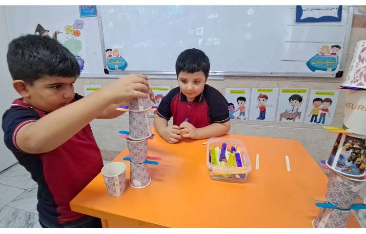 بازی و مسابقه با توجه به درس الگو سازی در ریاضی 5