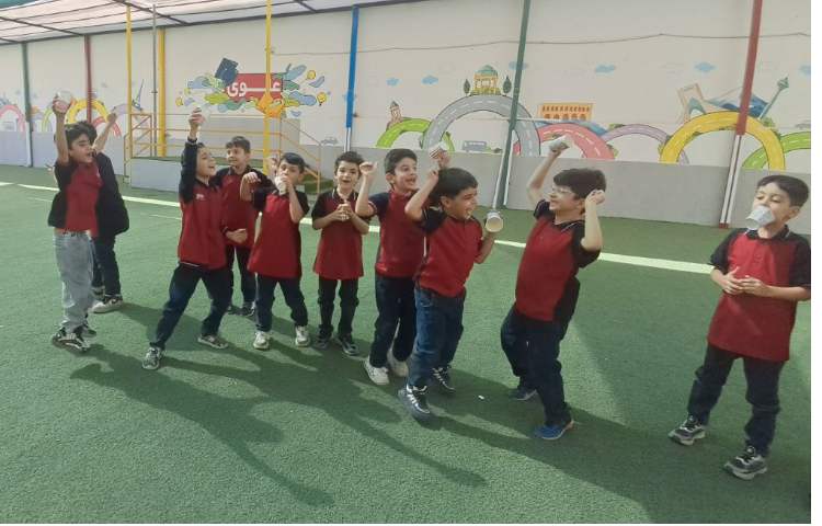 بازی و مسابقه های شاد جسمی حرکتی 3