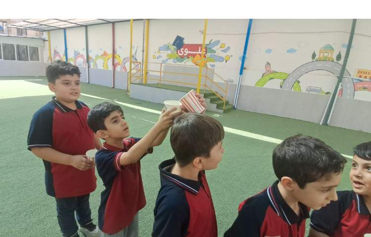 بازی و مسابقه های شاد جسمی حرکتی 4