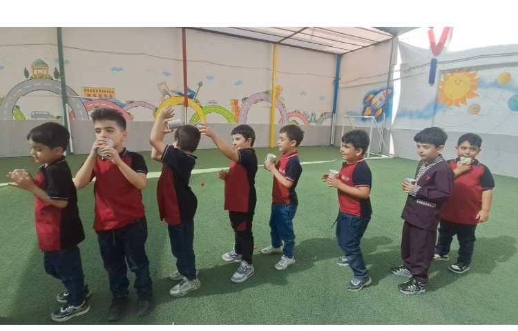 بازی و مسابقه های شاد جسمی حرکتی 5