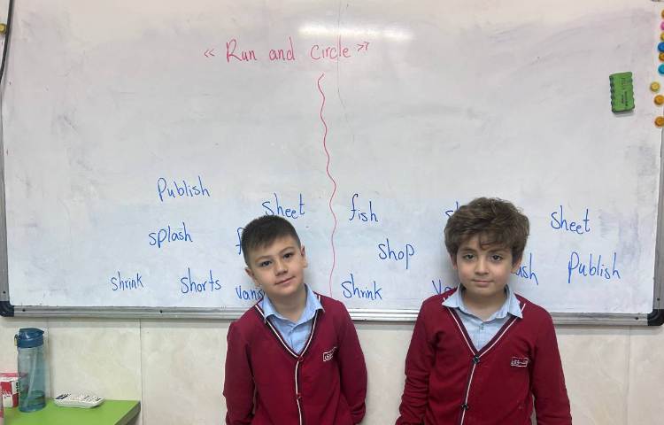 بازی spelling و blending 4
