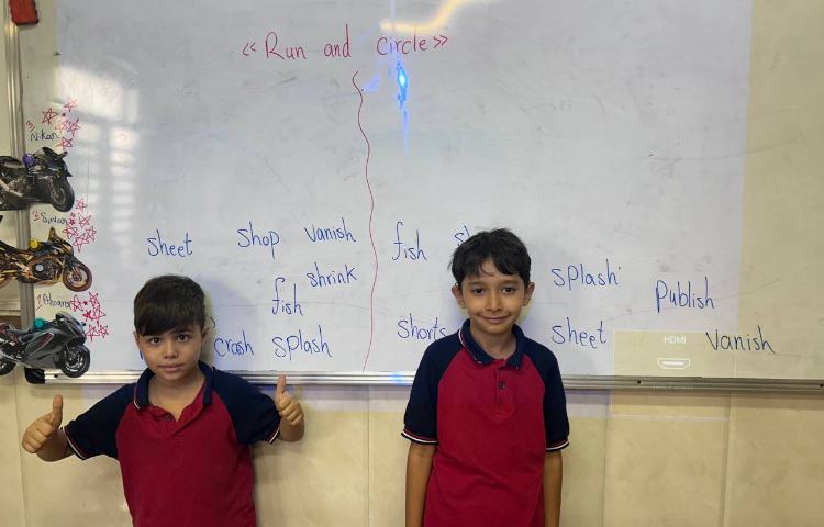 بازی spelling و blending