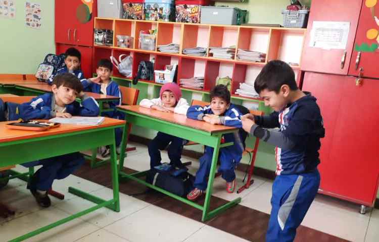 بازی پانتومیم کلمات خوا استثنا 4