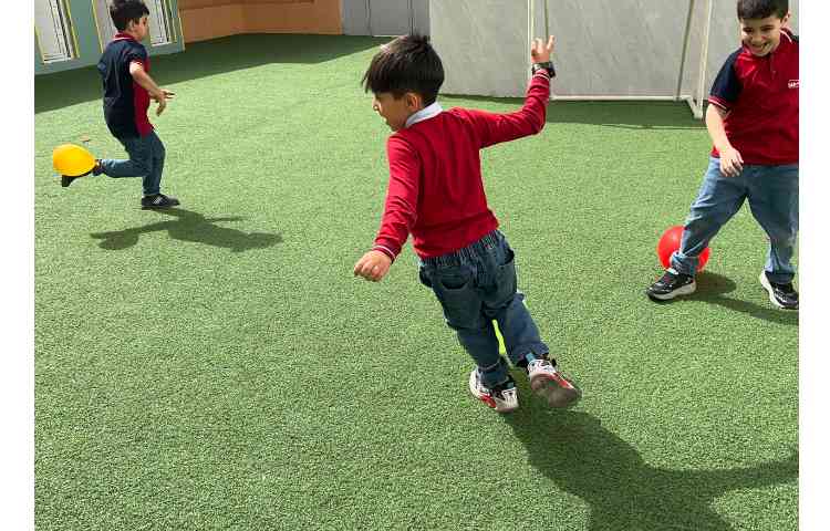 بازی پاهای بادکنی 2