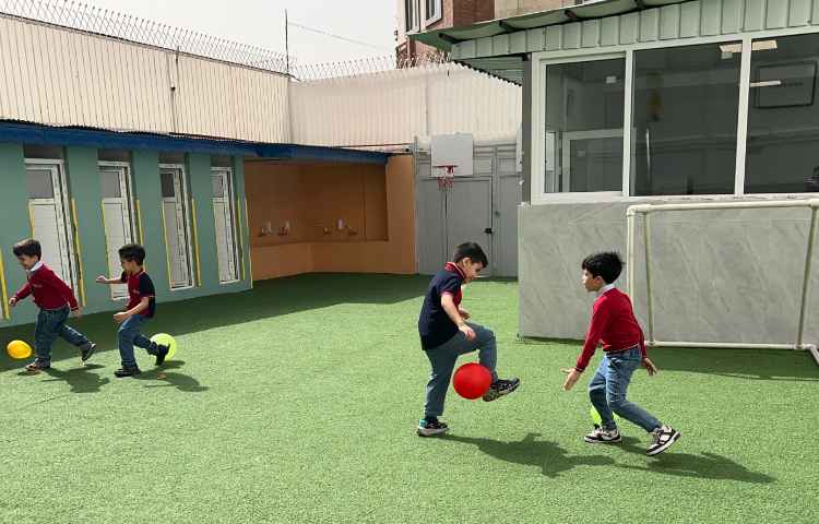 بازی پاهای بادکنی 3