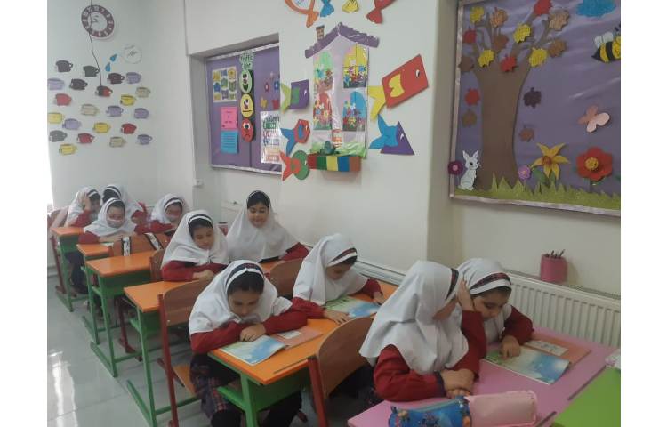 بازی کلمات مخالف 1