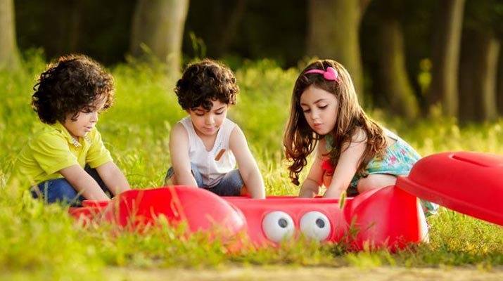 نقش بازی در رشد خلاقیت کودکان