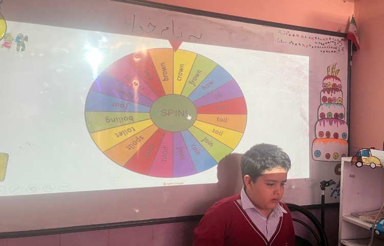 بازی گردونه کلمات oi و ow 4