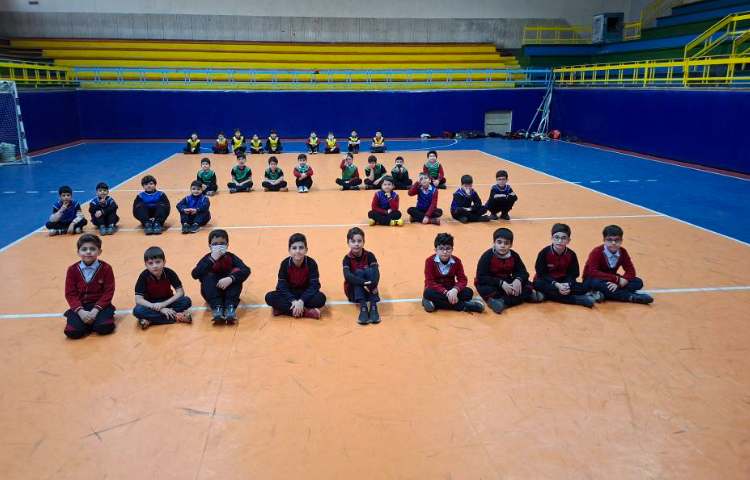 بازی گروهی دسترشته و هندبال مقدماتی 3