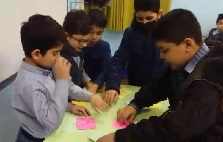 بازی گروهی ضرب اعداد 4