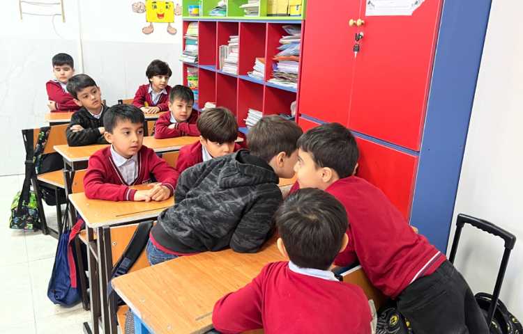 بازی یک کلاغ چهل کلاغ جهت تمرین لغات-زنگ زبان عمومی 3