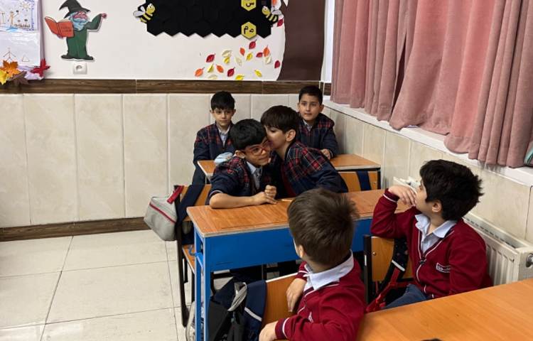 بازی یک کلاغ چهل کلاغ جهت تمرین نوشتاریِ لغات-زنگ زبان عمومی 2