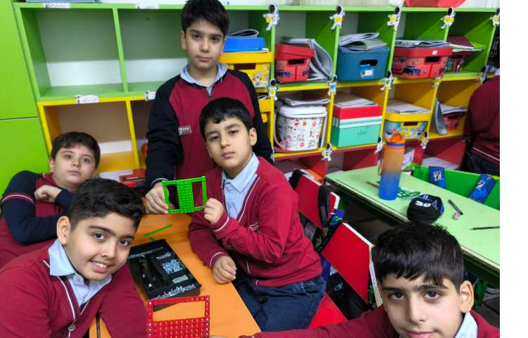 باز کردن منجنیق ها و شروع ساخت آسیاب بادی 1