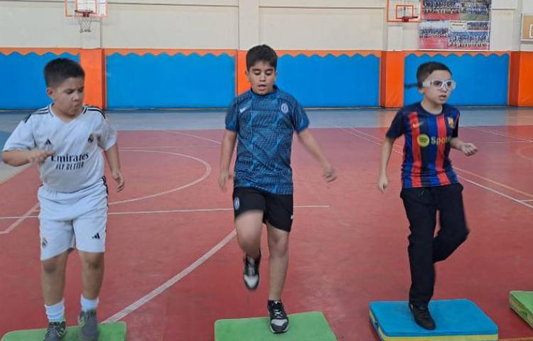 باشگاه ورزشی 2