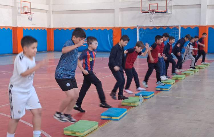 باشگاه ورزشی 5