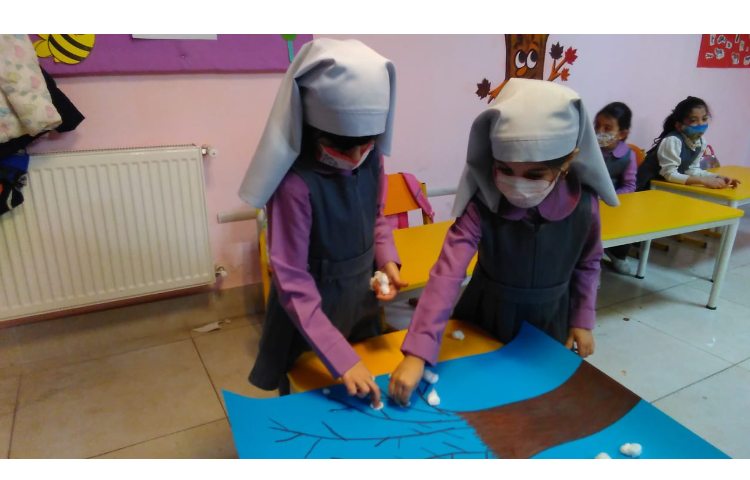 باهم بسازیم:ساخت درخت زمستانی شکوفه 2