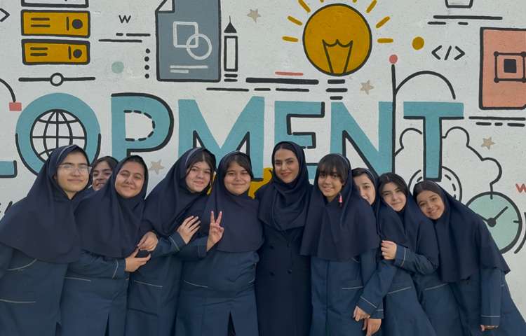 با افتخار تقدیم به معلمان عزیز؛ روزتان مبارک و سپاس برای همه زحماتتان 2