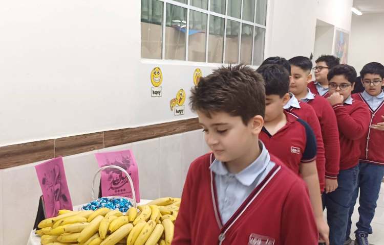 با توجه به درس دهم هدیه دانش آموزان در جشن مبعث شرکت کردند 4