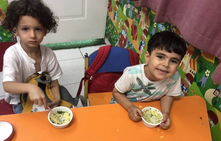 با طبیعت(آبدوغ و خیار) 3