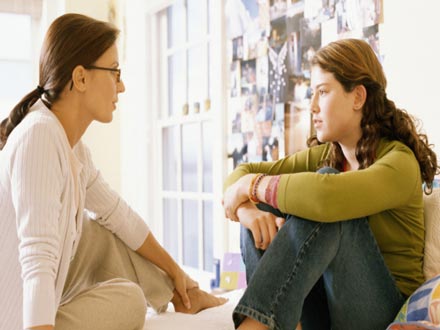 با والدین خود صحبت کنید؛